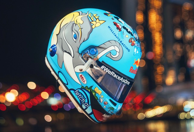 Helmet from Alex Albon - singapore race 2022
